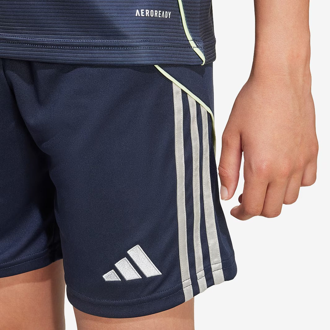 Conjunto Infantil Real Madrid 2025/26 II